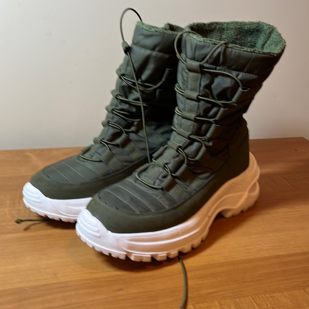 Ankle boots size 11